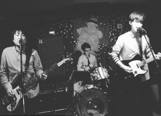 Honeydip – Another Sunny Day (2000) – Bloody Mary